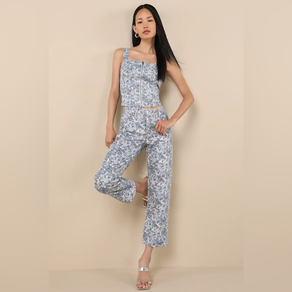 Levi’s 501 90s Floral Jeans